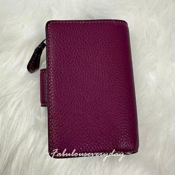 Coach Medium Corner Zip Wallet In Leather/Silver/Plum CBO41 NWT - Picture 2 of 7